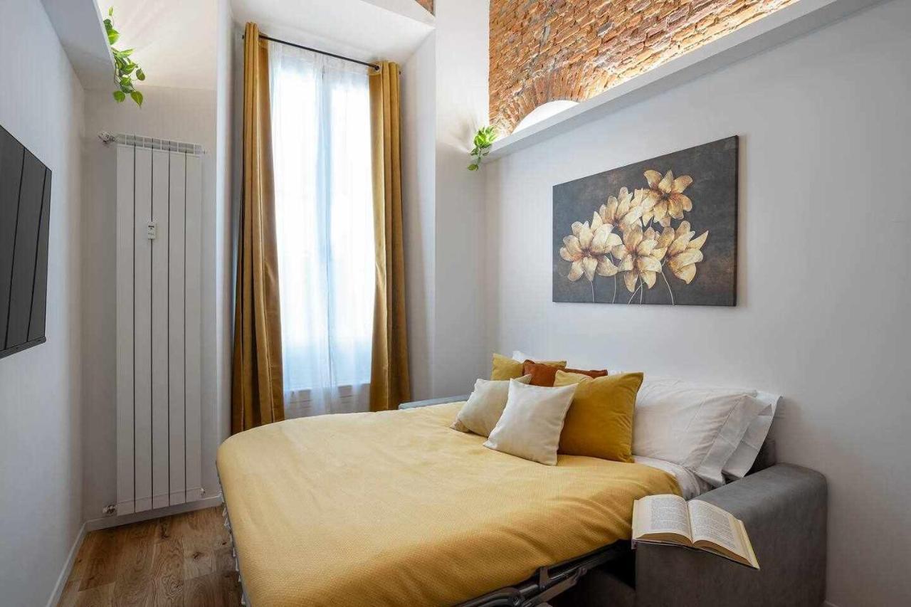 Milano City Apartments - Duomo Brera - Elegant Suite In Design District Exterior photo